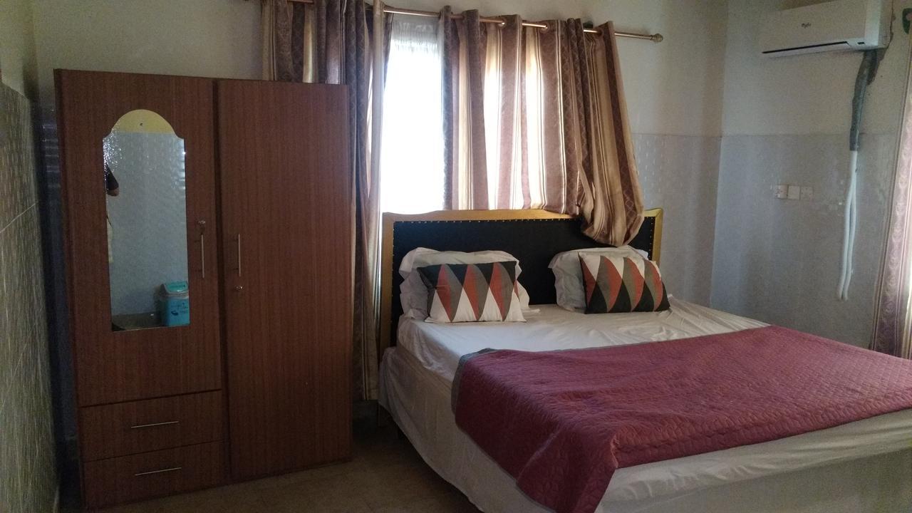 Nordik Palace Bed & Breakfast 特马 外观 照片