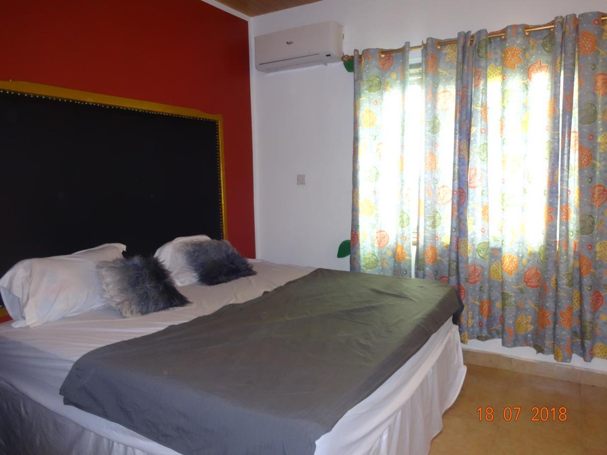 Nordik Palace Bed & Breakfast 特马 外观 照片